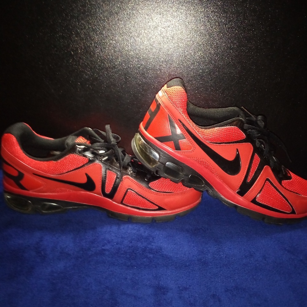 Nike Air max Agitate 4